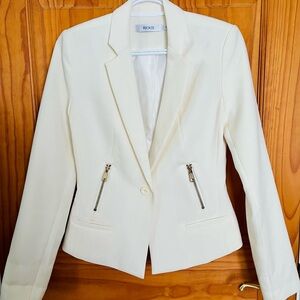 Ricki's Women's Ivory Blazer with Zippered Faux Pockets